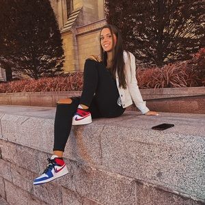 Meet your Posher, Megan